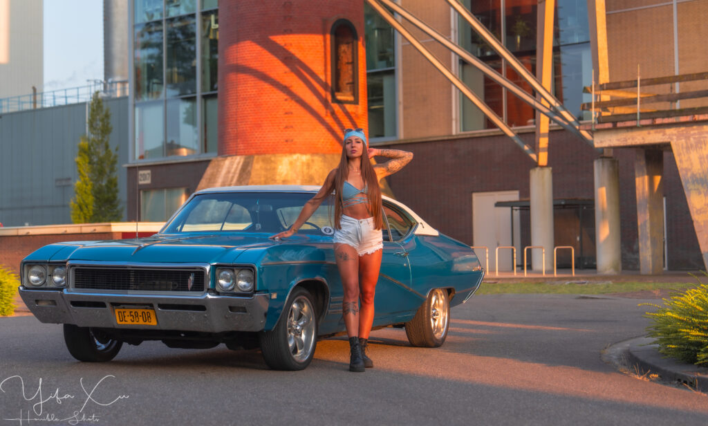 These photos of @dariaroxanaadriana & bigblueskylark were taken in collaboration with @classicsforcharity.
Classics for Charity brings together classic cars, photography, and creativity to support ALS research. Each photoshoot produces unique images while simultaneously raising awareness and funds for an important cause.
